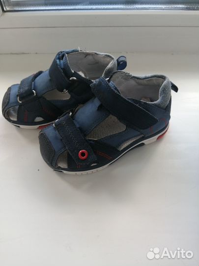 Сандалики для мальчика 22р