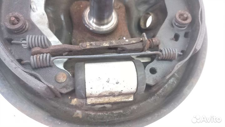 Ступица задняя левая в сборе Renault Logan 2