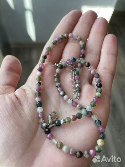 Бусы из натуральных камней