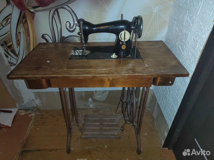 Швейная машинка