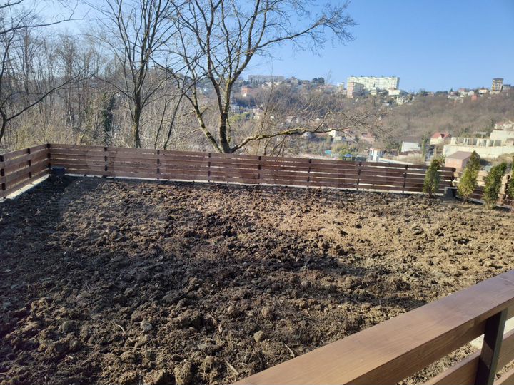 Дом 198 м² на участке 5 сот.