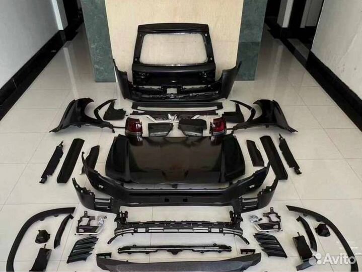 Комплект рестайлинга из Toyota LC200 в TLC300