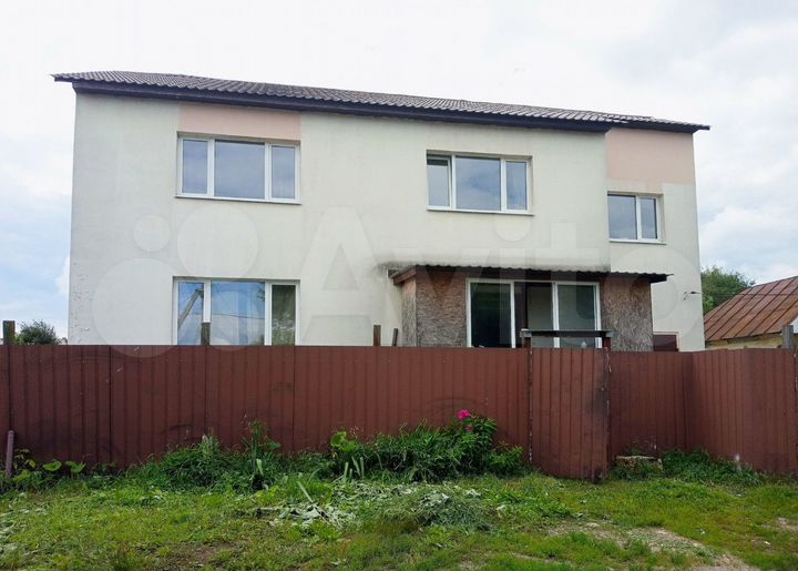 Дом 277 м² на участке 6 сот.