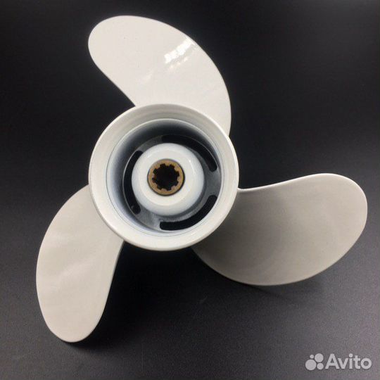 Винт Yamaha 9.9-15, F9.9-F20 (3x9-1/4x12)