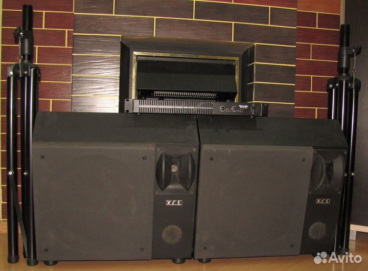 Колонки KCS 1200W Усилитель Микшер Микрофон Стойки