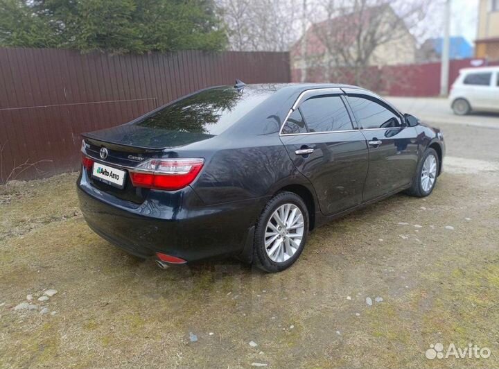 Toyota Camry 2.5 AT, 2015, 100 000 км