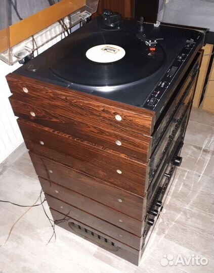 Музыкальный центр lenco