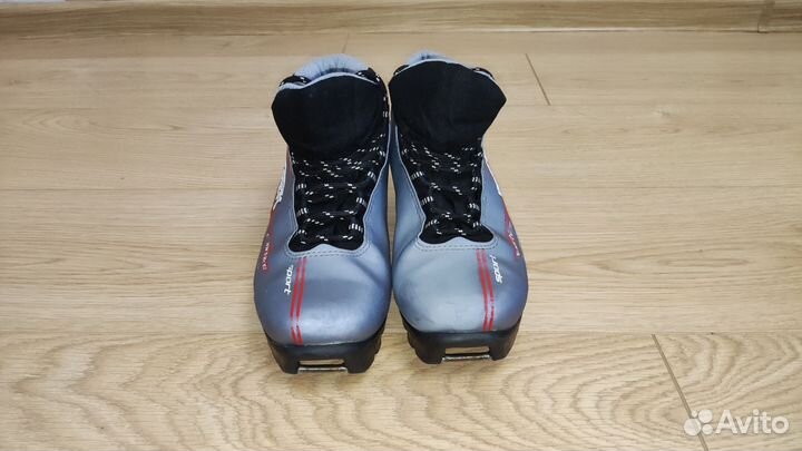 Лыжные ботинки trek