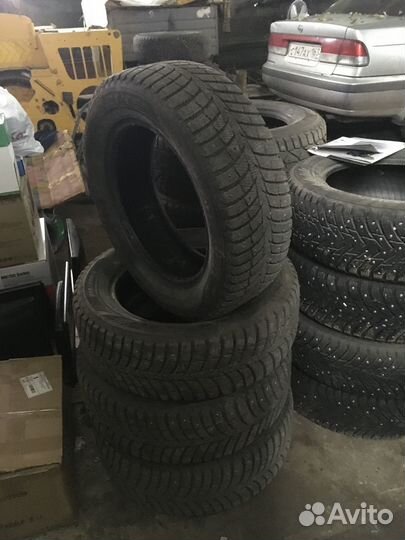 Laufenn I Fit Ice LW 71 205/60 R16