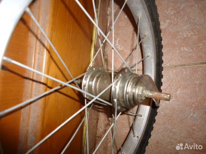 Колесо для велосипеда заднее диаметр R16x1.75