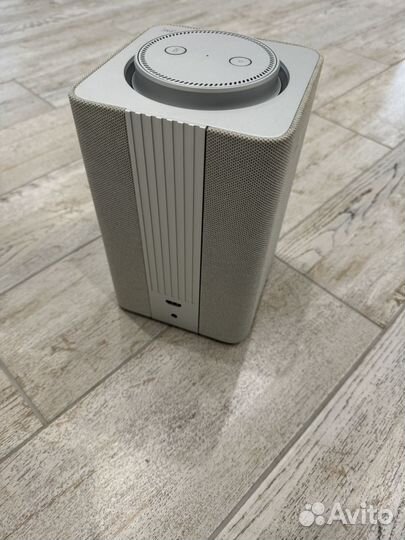 Яндекс станция алиса макс