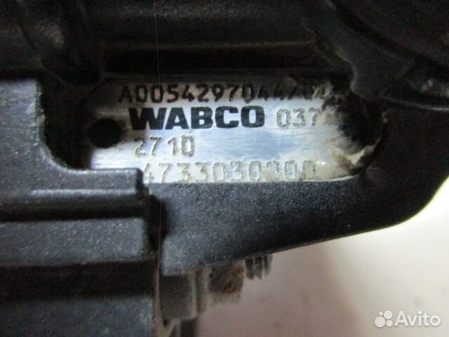 Клапан пневматический Mercedes Benz Actros MP2