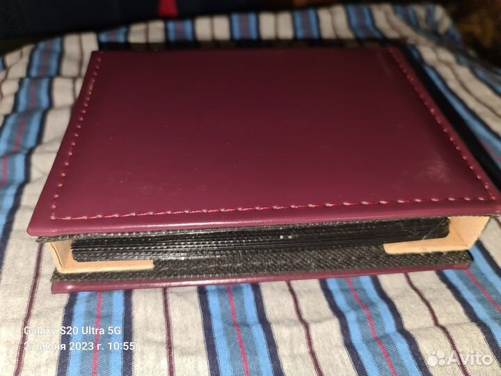 Продам фотоальбомы новые 100 фото