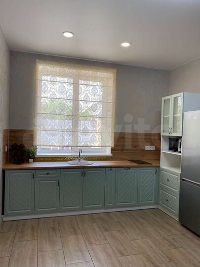 Дом 130 м² на участке 5 сот.