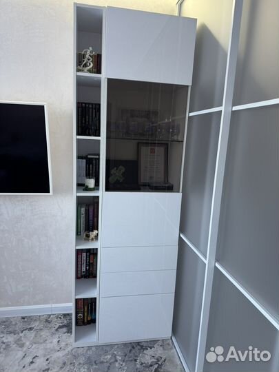 Шкаф для гостинной или спальни