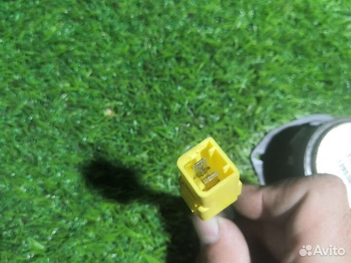 Динамик в заднюю стойку Fiat ulysse 1