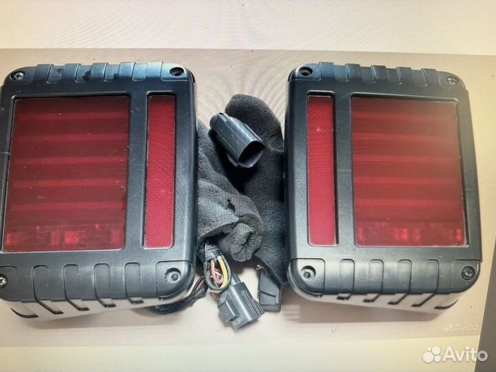 Фонари задние Jeep Wrangler JK 07-18 LED черные