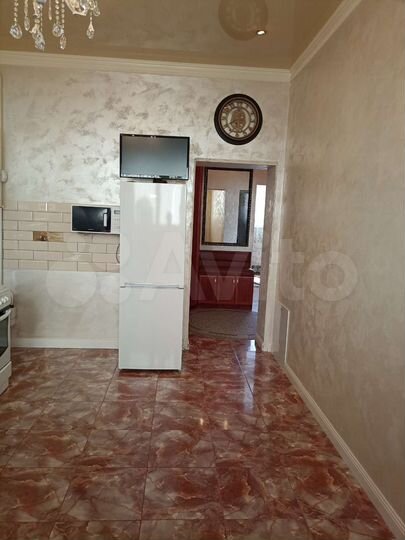 2-к. квартира, 63 м², 1/3 эт.