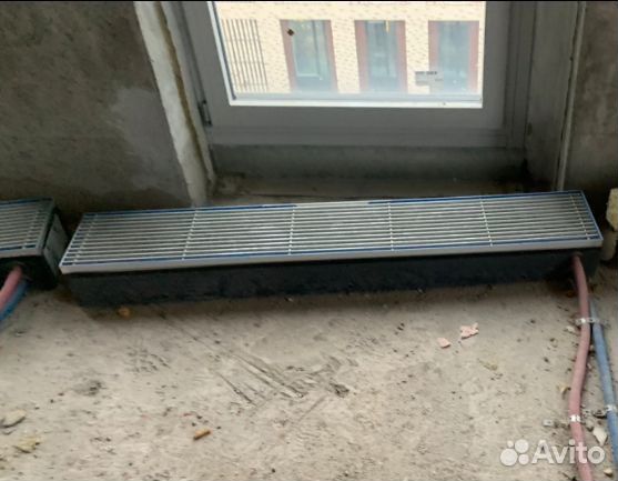 Внутрипольные водяные конвекторы