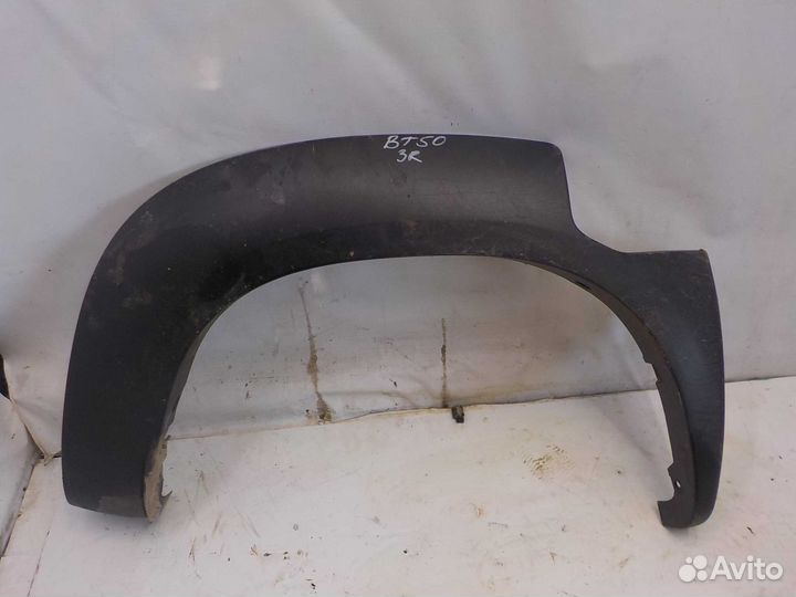 Накладка на крыло Mazda BT-50 заднее правое