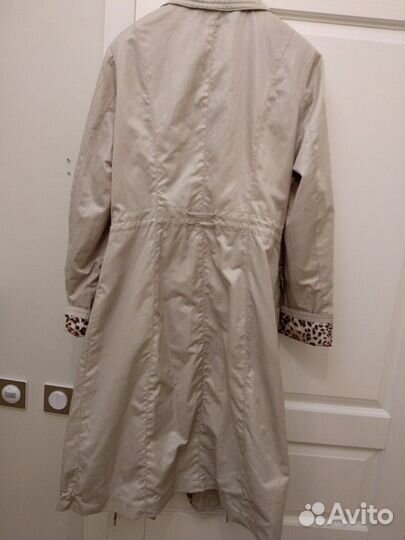 Плащ бежевый