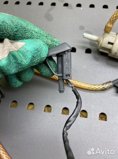 Комплект омывателей стекла Mercedes 190 W201