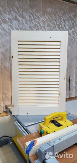 Жалюзийные двери