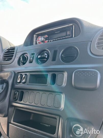 Mercedes-Benz Sprinter Classic цельнометаллический, 2018