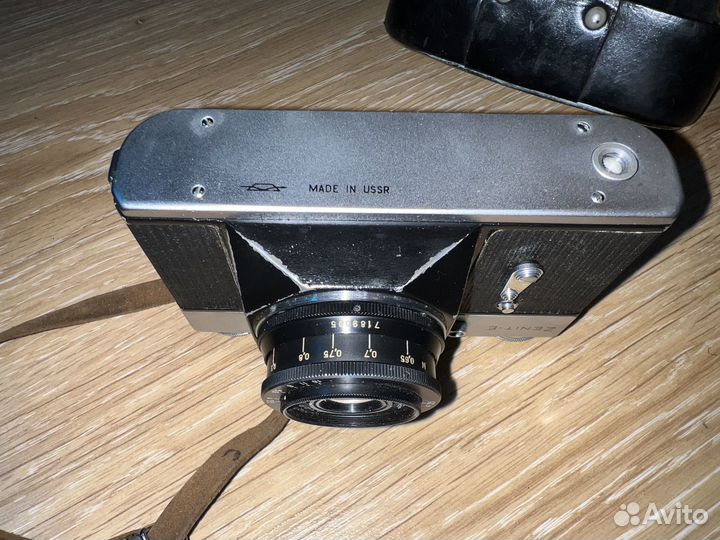Плёночный фотоаппарат Зенит -Е