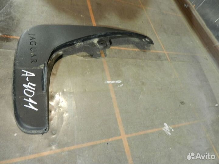 Брызговик задний левый - Jaguar XJ