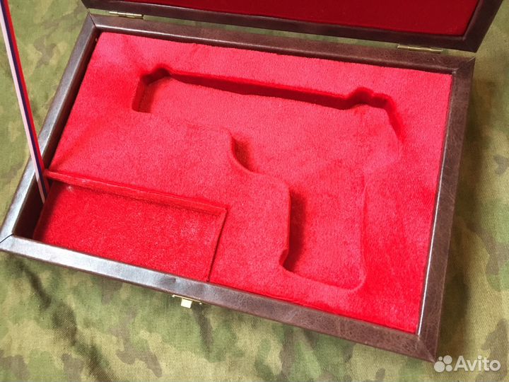 Подарочная шкатулка пистолета тт