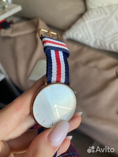 Часы daniel wellington женские