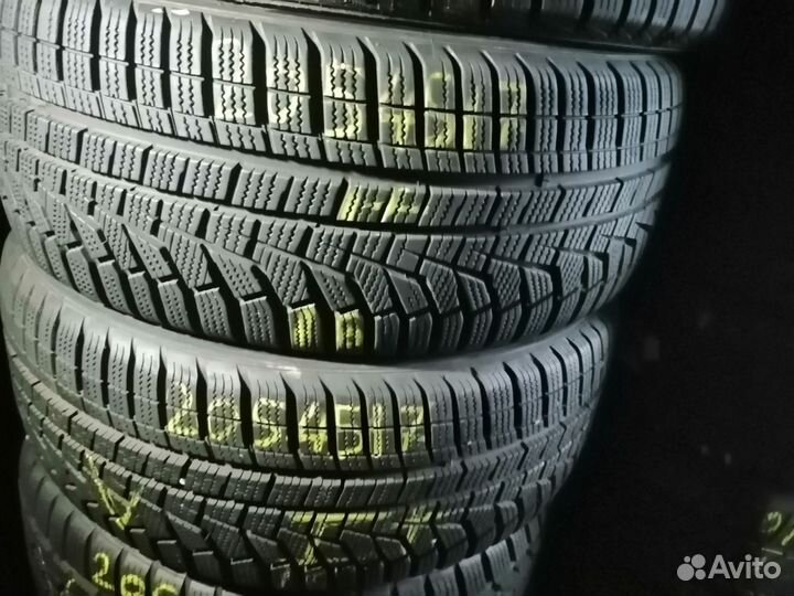 Hankook Winter I'Cept Evo2 W320A SUV 205/45 R17