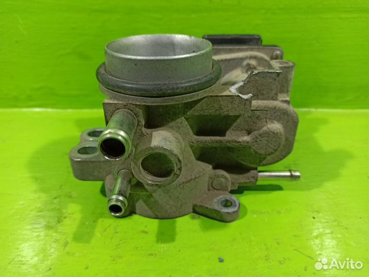 Дроссельная заслонка Toyota Yaris P90 2SZ 2006