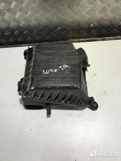 Корпус воздушного фильтра Hyundai Sonata EF