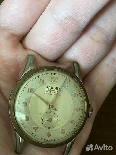Наручные советские часы