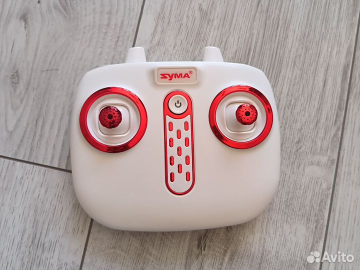 Квадрокоптер syma X5UW