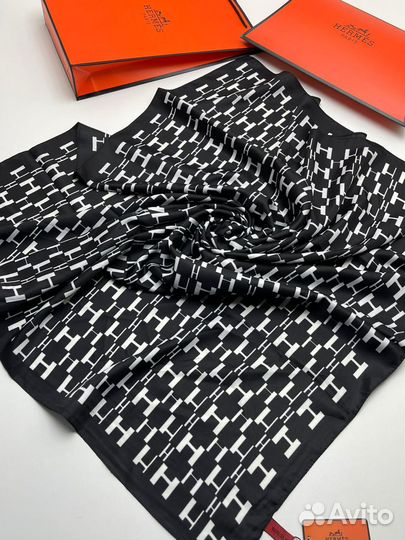 Шелковый платок Hermes разные оттенки