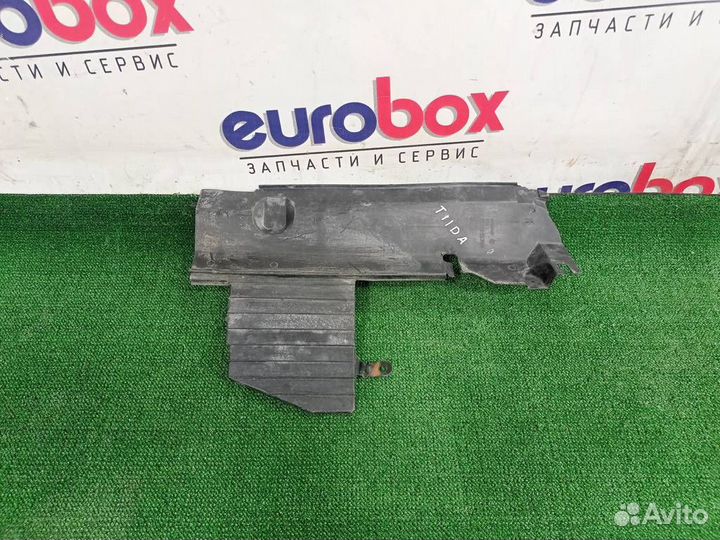 Воздуховод радиатора правый Nissan Tiida C11 2007