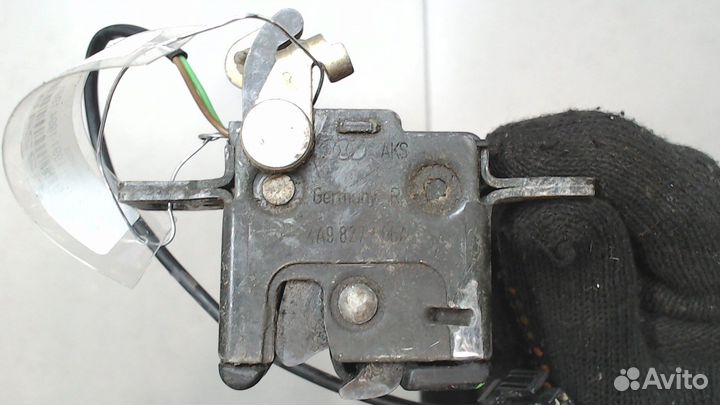 Замок багажника Audi 100 (C4), 1991
