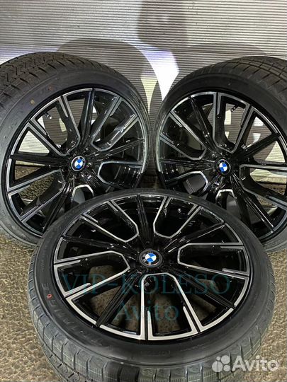 R20 Triangle PL02 245/40, PCD 5x112 DIA 66.6