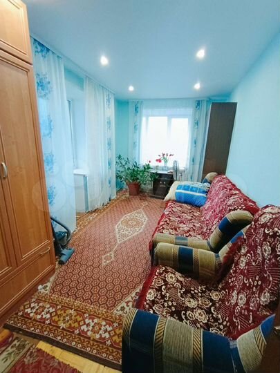 2-к. квартира, 60 м², 8/10 эт.