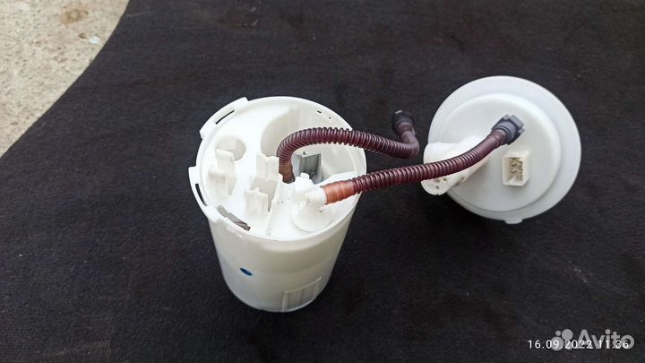 Бензонасос BMW X3 E83