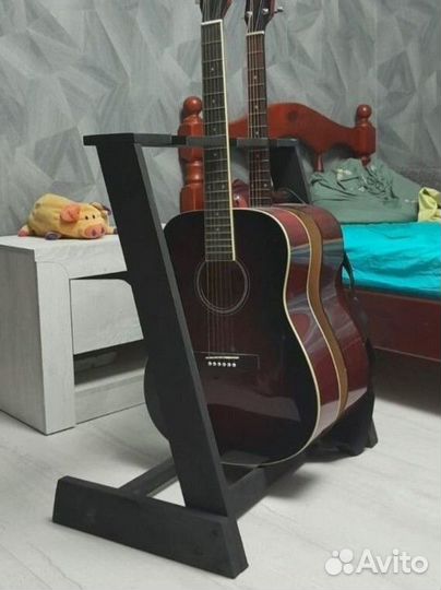 Стойка для гитар