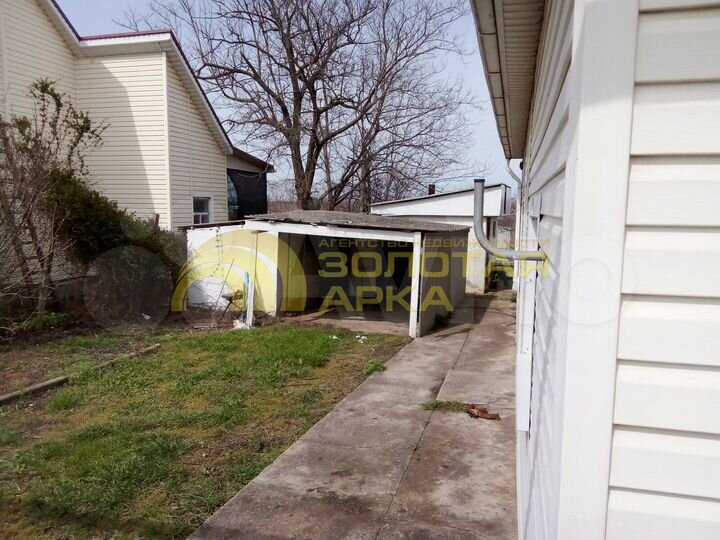 Дом 50 м² на участке 15 сот.