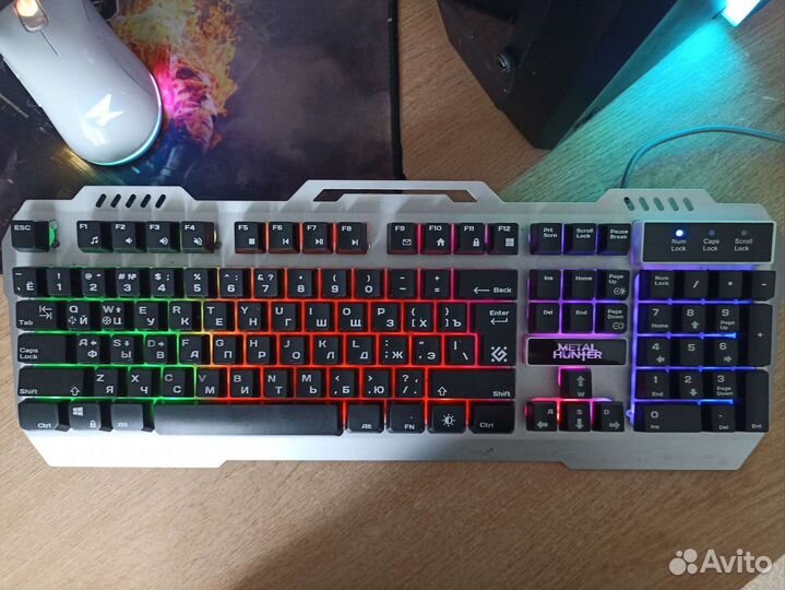 Игровая клавиатура Defender Metal hunter