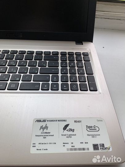 Ноутбук asus R540Y