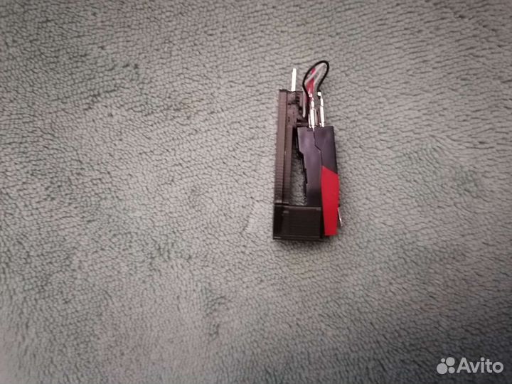 Игла для проигрывателя винила. Переходник гзп 3