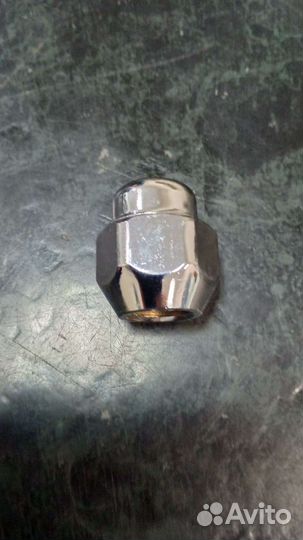 Гайка колесная Mazda