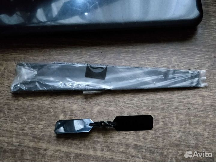 Вертолет на пульте управления